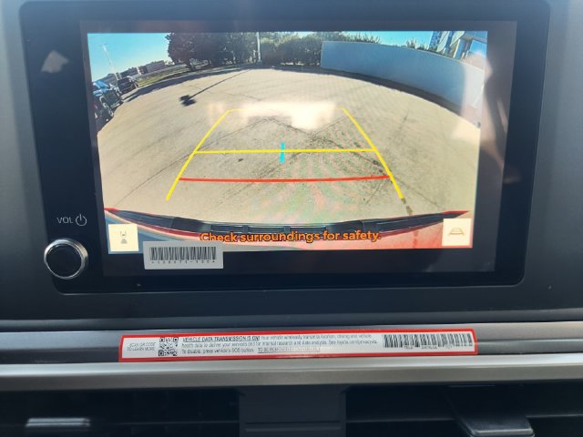 Certified 2026 Toyota Tacoma SR5 AWD/4WD image 17