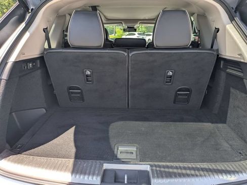 Certified 2024 Acura MDX SH-AWD w/ Advance Package image 7