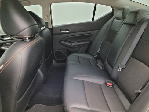 Used 2021 Nissan Altima 2.5 SR FWD image 18