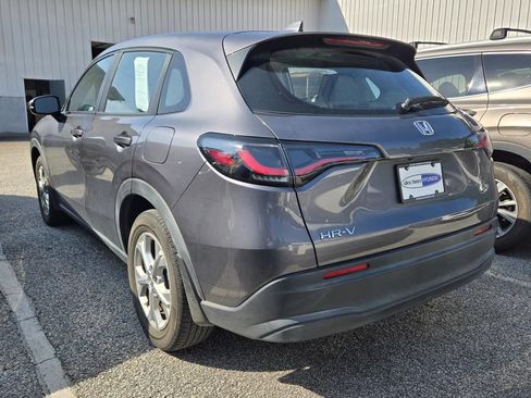 Used 2023 Honda HR-V LX image 3