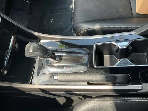 Used 2016 Honda Accord Sport image 21