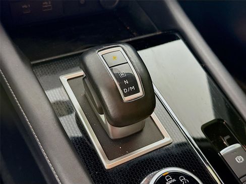 Used 2023 Mitsubishi Outlander SEL FWD image 7