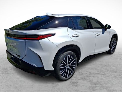 New 2026 Lexus RZ 450e AWD image 4