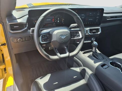 Used 2024 Ford Mustang Premium image 10