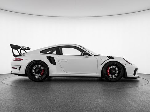 Used 2019 Porsche 911 GT3 RS RWD image 7