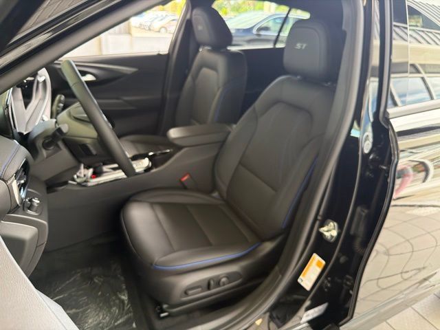 New 2026 Buick Envista Sport Touring w/ Convenience I Package FWD image 13