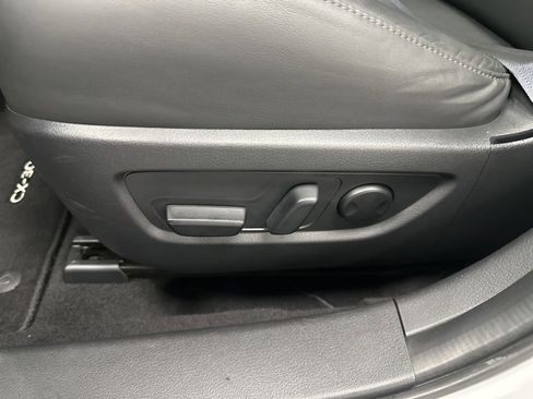 Certified 2025 MAZDA CX-30 AWD 2.5 S w/ Preferred Package image 12