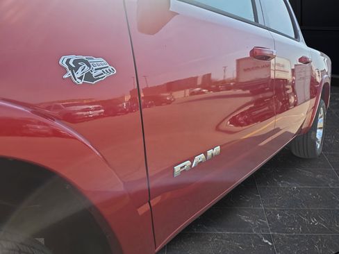 New 2026 RAM 1500 Big Horn AWD/4WD image 40