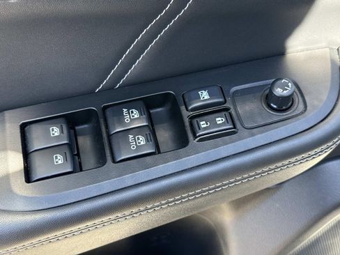 Used 2018 Subaru Outback 3.6R Limited image 23