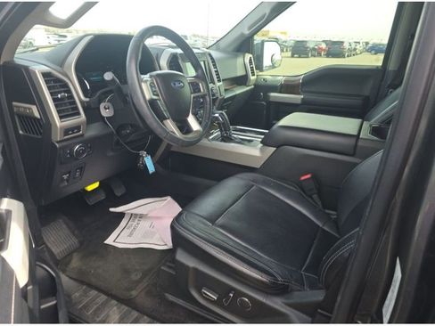 Used 2017 Ford F150 Lariat image 12