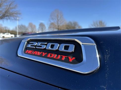 Used 2022 RAM 2500 Limited image 11