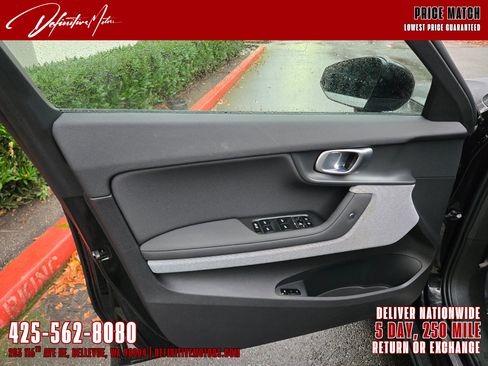 Used 2022 Polestar Polestar 2 image 16