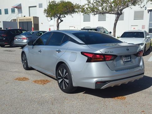 Used 2022 Nissan Altima 2.5 SV image 7