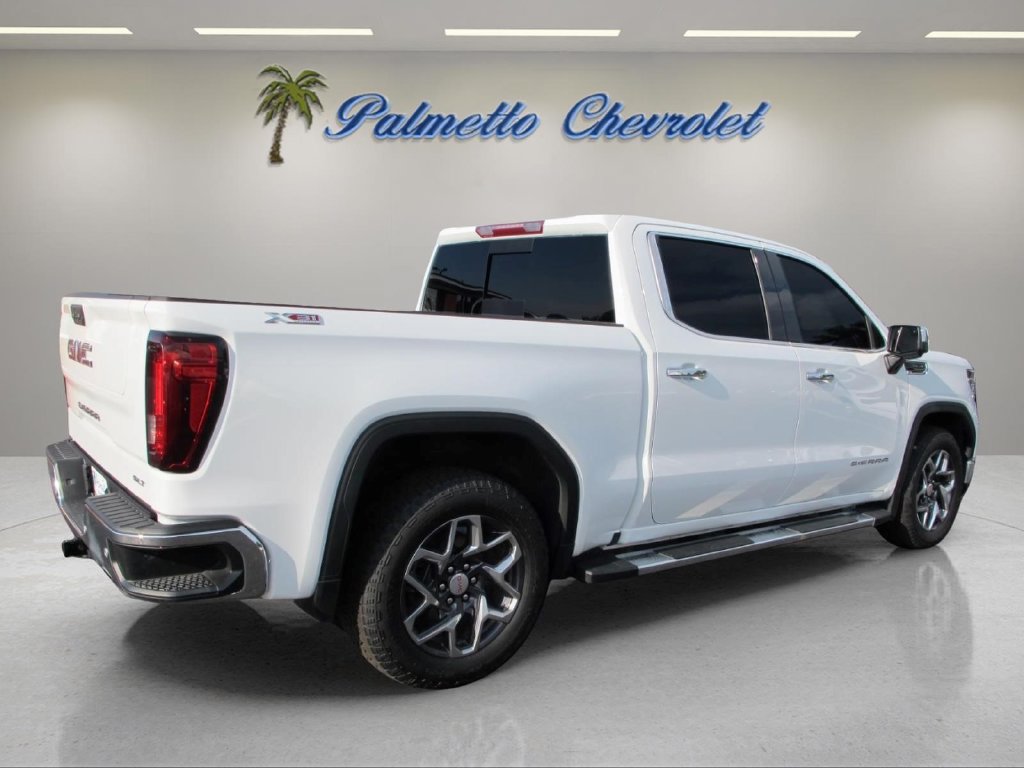 Used 2025 GMC Sierra 1500 SLT w/ SLT Premium Plus Package AWD/4WD image 3