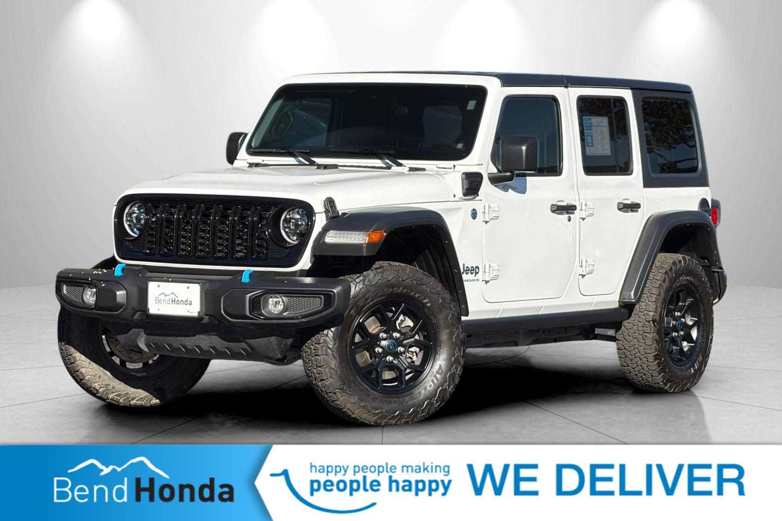 Used 2024 Jeep Wrangler Unlimited AWD/4WD image 1