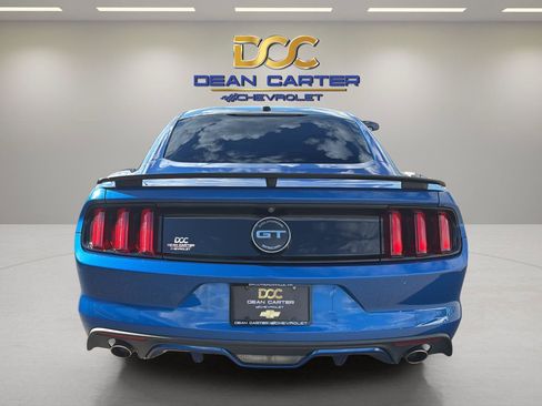 Used 2017 Ford Mustang GT Premium RWD image 4