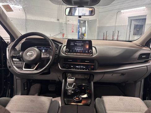 Used 2023 Nissan Rogue SV AWD/4WD image 37
