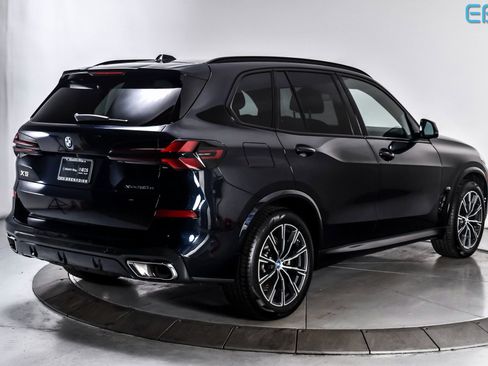 Used 2025 BMW X5 xDrive50e w/ M Sport Package AWD/4WD image 6