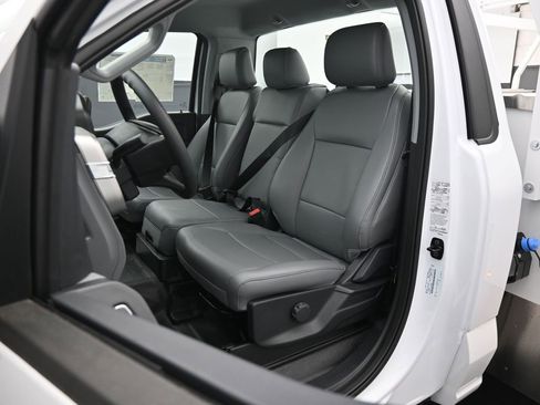 New 2024 Ford F450 XL w/ XL Chrome Package image 8