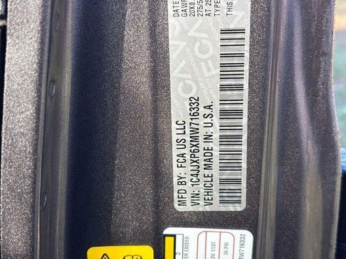 Used 2021 Jeep Wrangler Unlimited Sahara image 24