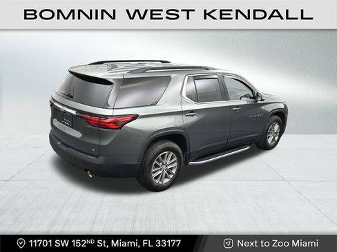 Used 2022 Chevrolet Traverse LT image 15