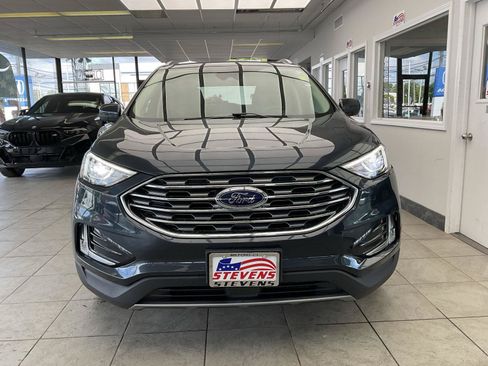 Used 2022 Ford Edge SEL w/ Convenience Package AWD/4WD image 2