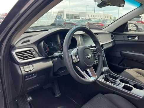 Used 2019 Kia Optima LX FWD image 9