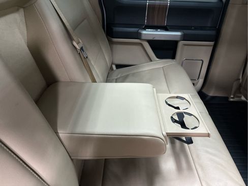 Used 2016 Ford F150 Lariat w/ Equipment Group 502A Luxury image 35