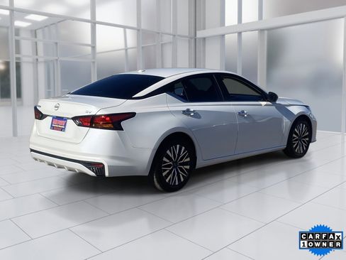 Certified 2024 Nissan Altima 2.5 SV image 6