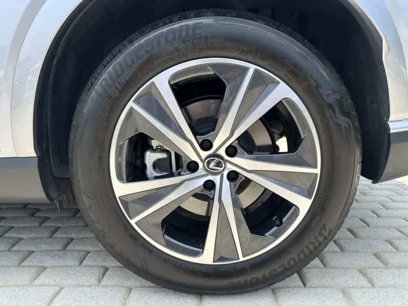 Used 2025 Lexus RX 350 Premium FWD image 4