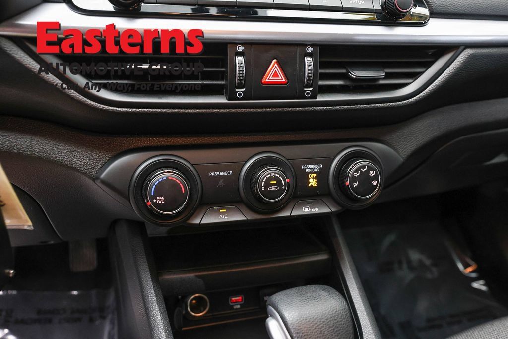 Used 2023 Kia Forte LXS w/ LXS Technology Package FWD image 20