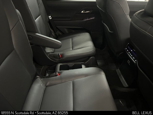 Used 2026 Lexus GX 550 w/ Accessory Package (2T) AWD/4WD image 14