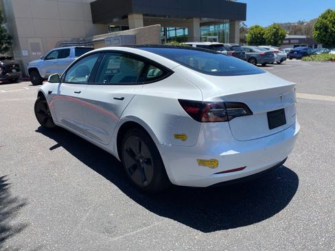 Used 2022 Tesla Model 3 Long Range AWD/4WD image 4