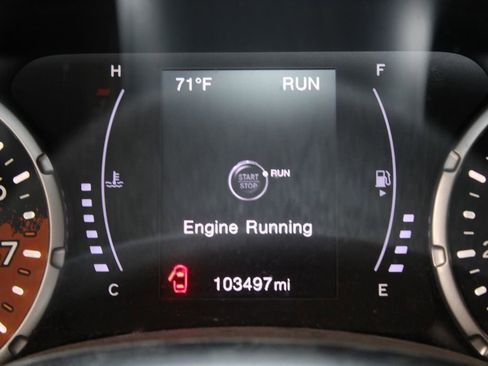 Used 2017 Jeep Renegade Sport w/ Power & Air Group FWD image 17
