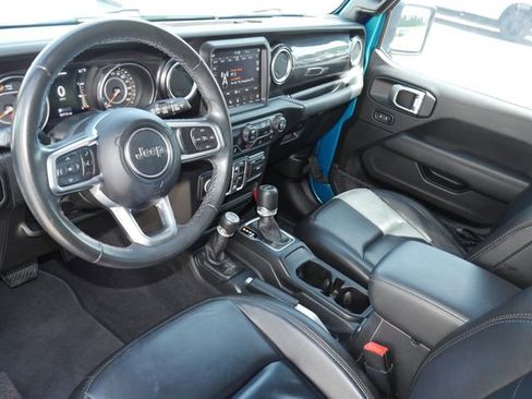 Used 2020 Jeep Wrangler Unlimited Sahara AWD/4WD image 14