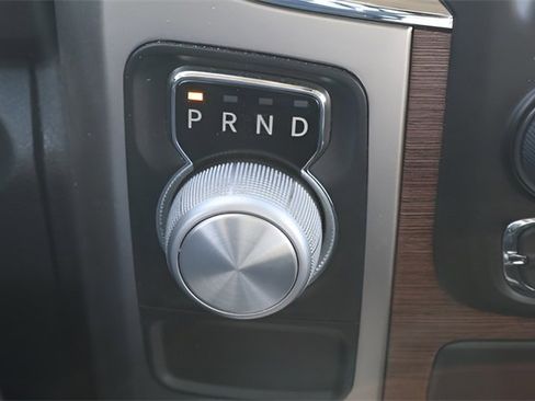 Used 2018 RAM 1500 Laramie w/ Convenience Group image 18