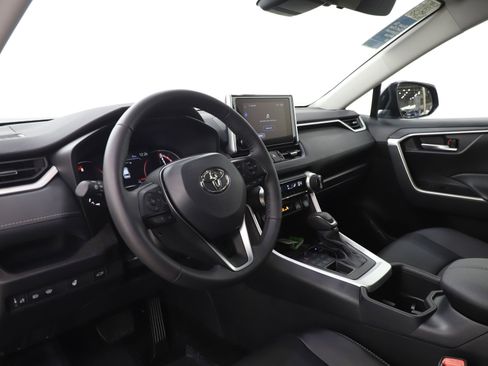 Used 2025 Toyota RAV4 XLE Premium w/ Weather Package AWD/4WD image 29