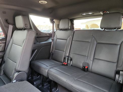 Used 2023 Chevrolet Tahoe LT image 8