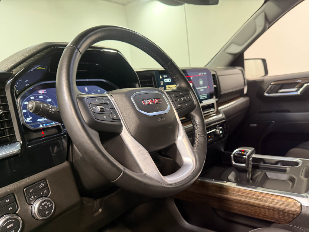 Used 2024 GMC Sierra 1500 Elevation w/ Elevation Premium Package AWD/4WD image 74