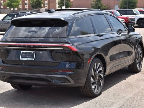 New 2026 Lincoln Nautilus Reserve AWD/4WD image 7