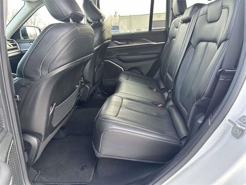 Used 2022 Jeep Grand Cherokee Limited 4xe w/ Luxury Tech Group II image 26