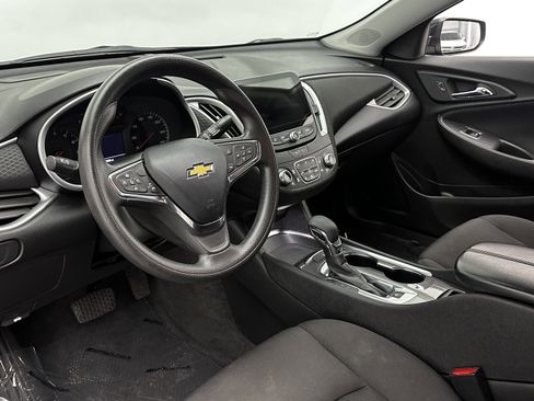 Used 2023 Chevrolet Malibu LT image 8