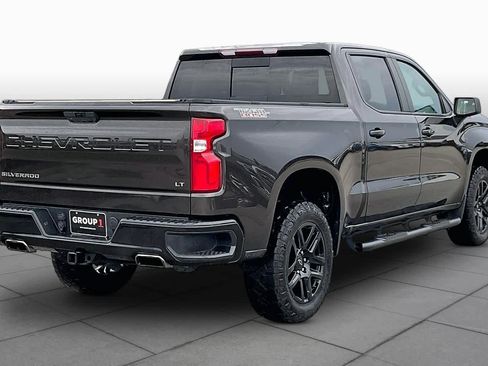 Used 2021 Chevrolet Silverado 1500 LT Trail Boss w/ Convenience Package II AWD/4WD image 12