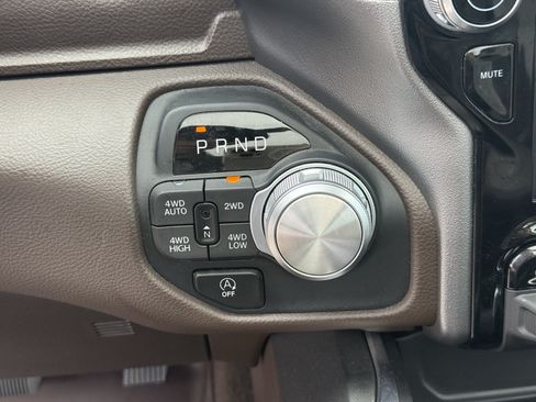 Used 2025 RAM 1500 Laramie w/ Laramie Southwest Edition AWD/4WD image 24