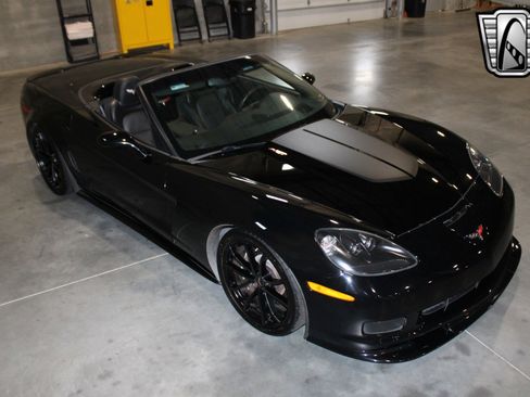 Used 2013 Chevrolet Corvette 427 w/ 1SB Preferred Equipment Group image 22