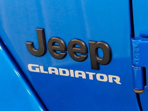 Used 2021 Jeep Gladiator Sport image 48