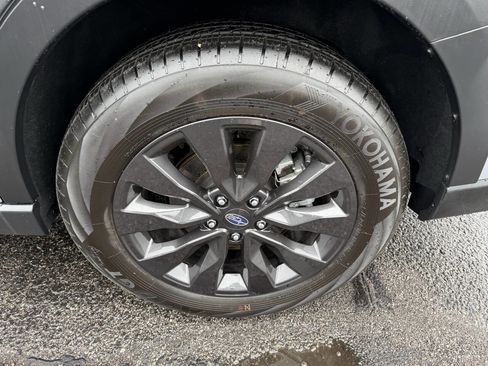 Used 2025 Subaru Outback Onyx Edition AWD/4WD image 10