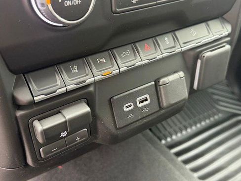 New 2026 Chevrolet Silverado 2500 Custom w/ Custom Value Package AWD/4WD image 9