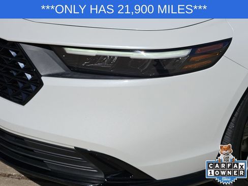 Used 2023 Honda Accord Sport image 9