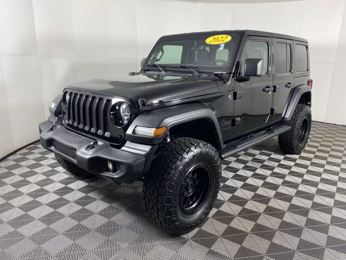 Used 2022 Jeep Wrangler Unlimited Sport AWD/4WD image 11